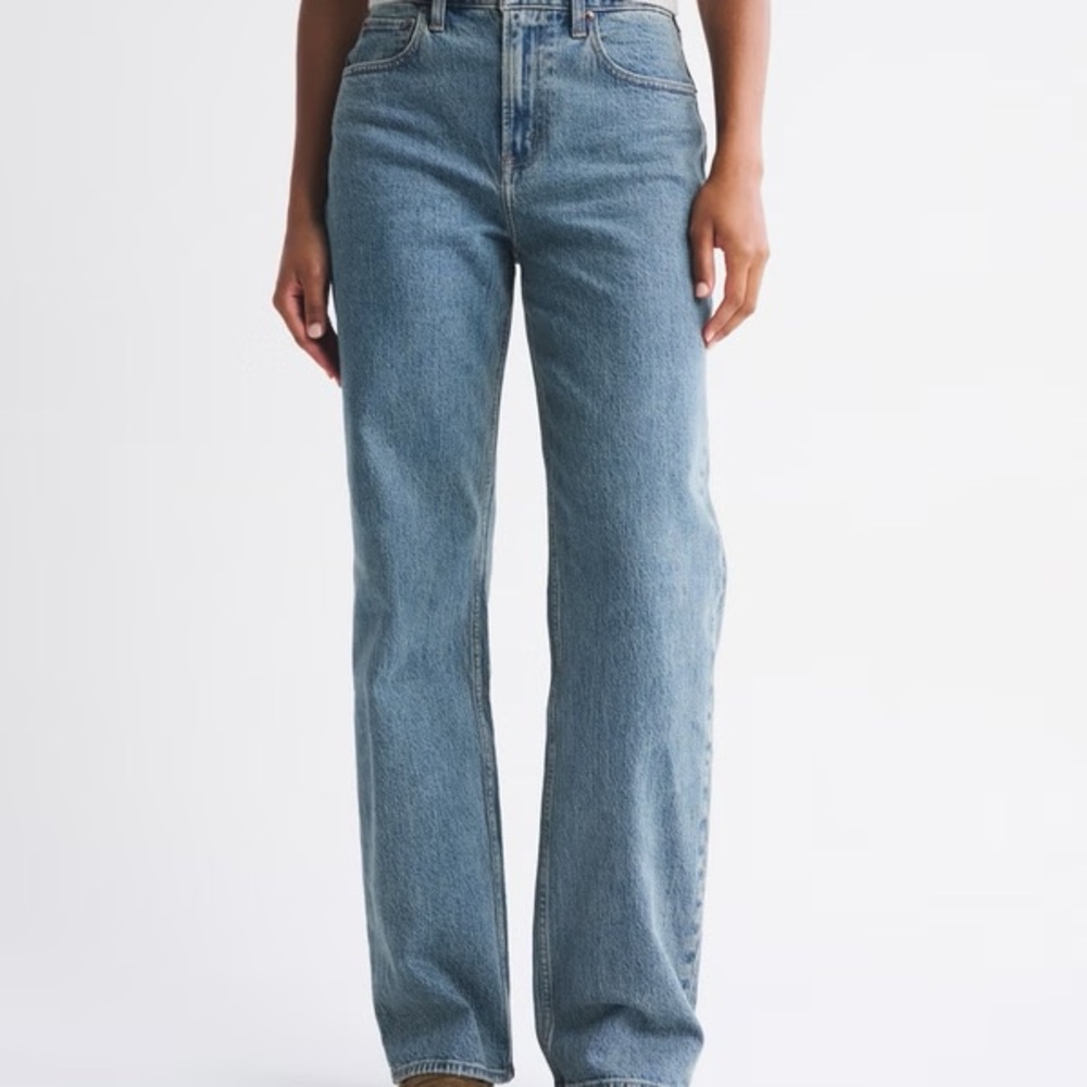 Abercrombie Curve Love 90s High Rise Relaxed Jeans 29 Short